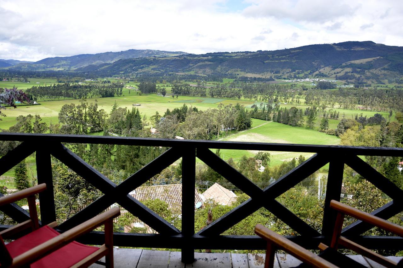 El Pedregal Sopo Bed & Breakfast ภายนอก รูปภาพ